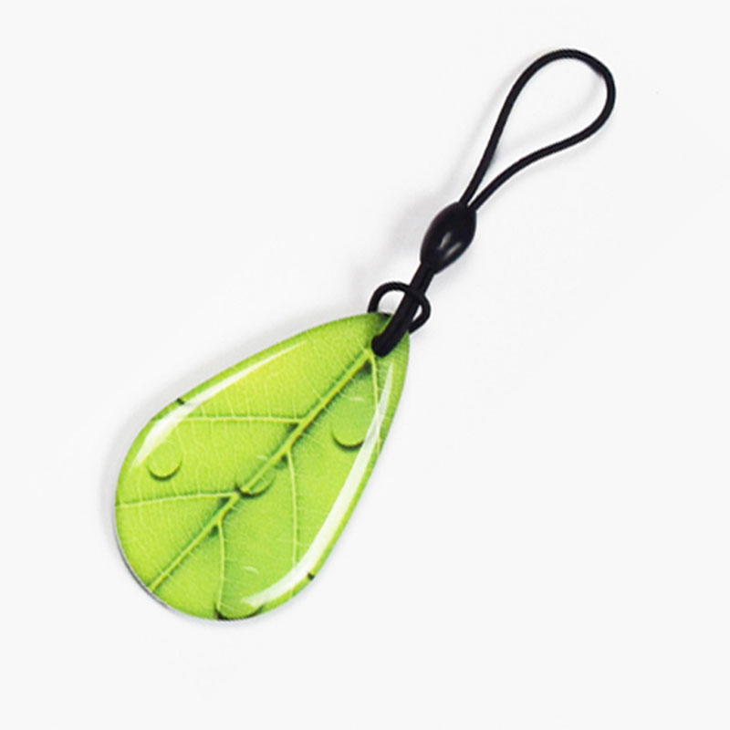 Hvordan forbedrer RFID nøglebrikker sikkerheden for kontorer og beboelsesbygninger?